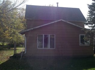 213 Main St W, Clarks Grove, MN 56016