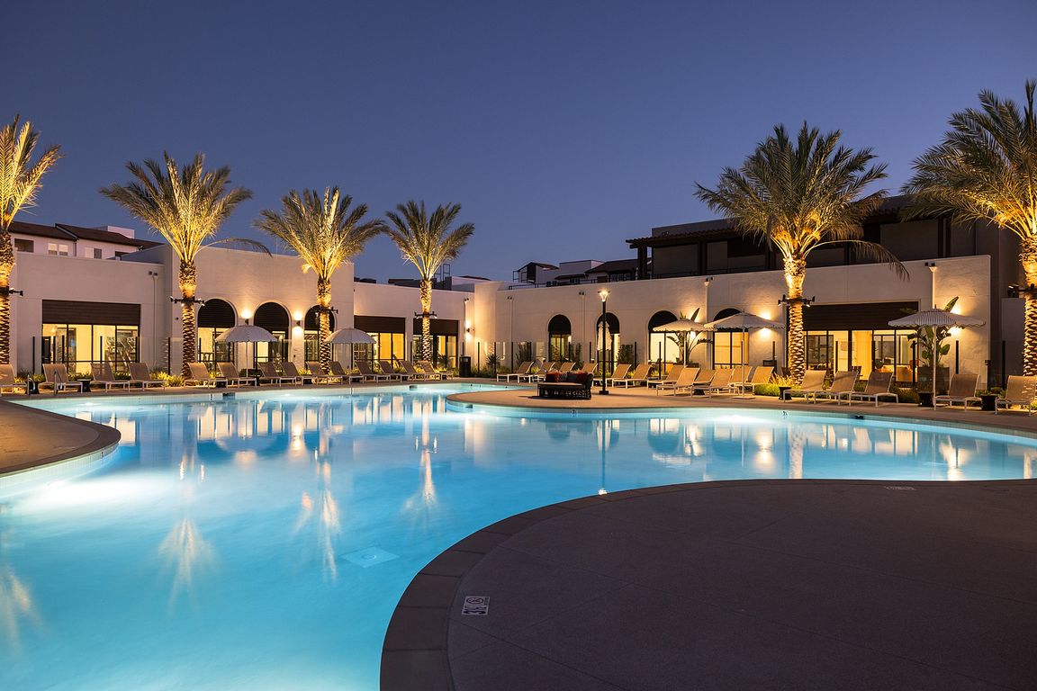 Resort-Style Pool