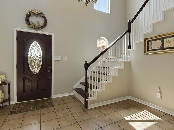 3rd image of 18034 Lake Vista Dr