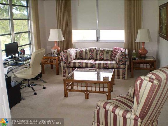 3rd image of 3301 S Palm Aire Dr APT 205