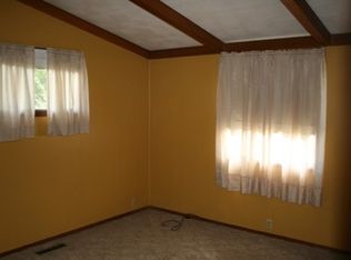 209 E Howell Ave, Marceline, MO 64658