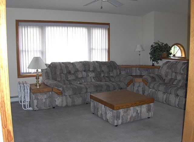 2nd image of 7 Hallihan Ln