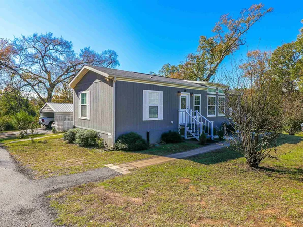 7456 Highway 80, Hawkins, TX 75765