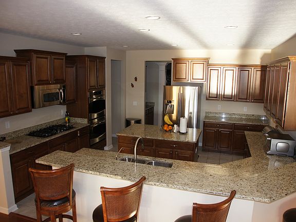 Gourmet Kitchen & Bar
