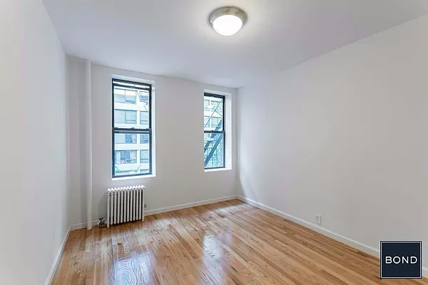 Rented by Bond New York | media 16