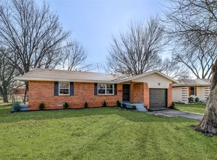 1526 Belmont St, Mesquite, TX 75149