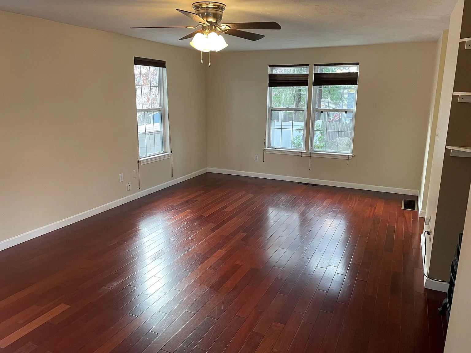 3 bed, 1868 sqft, $3,500 — Photo 4