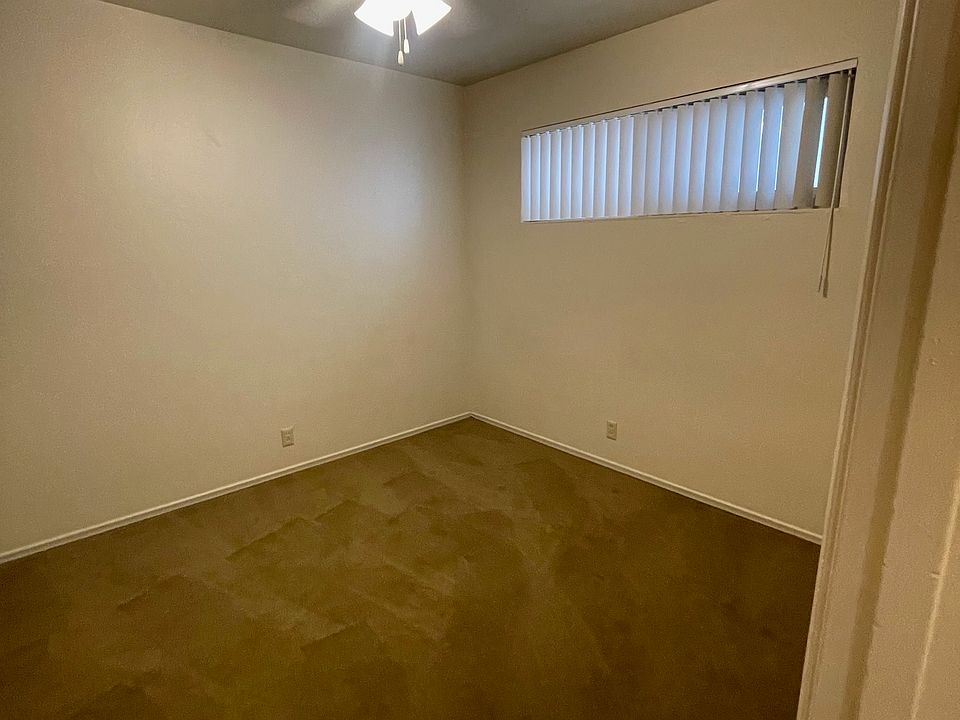 Left bedroom