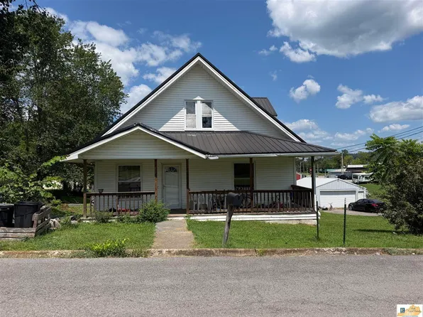 128 W Church St, Burkesville, KY 42717
