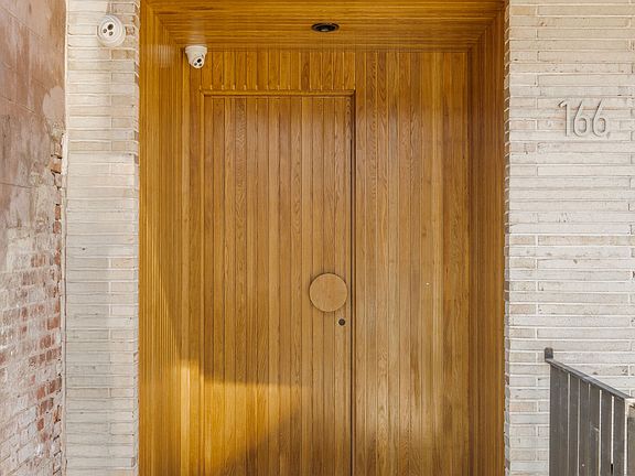 3rd image of 166 Washington Ave #3A