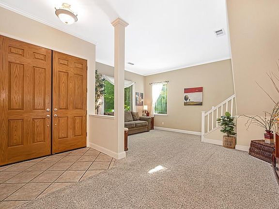 5th image of 897 Palmer Cir