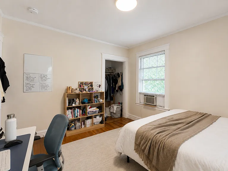 33B Concord Ave #18 — Photo 8