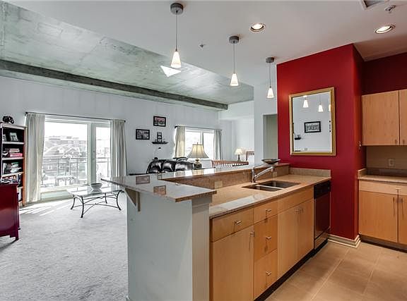 5th image of 1101 18th Ave S APT 504