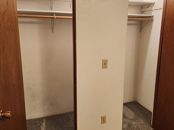 2nd image of 605 S Grand Ave APT J