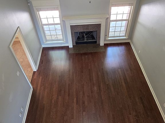 4th image of 1416 Lansing St