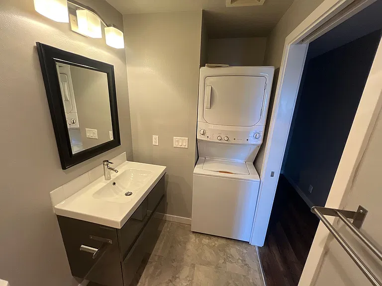 4524 44th Ave SW — Photo 31