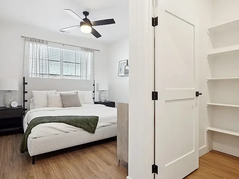 The Pendant Southlands Bedroom