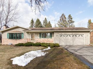 3130 Rivershore Dr S, Moorhead, MN 56560
