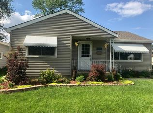 2825 Strong St, Highland, IN 46322