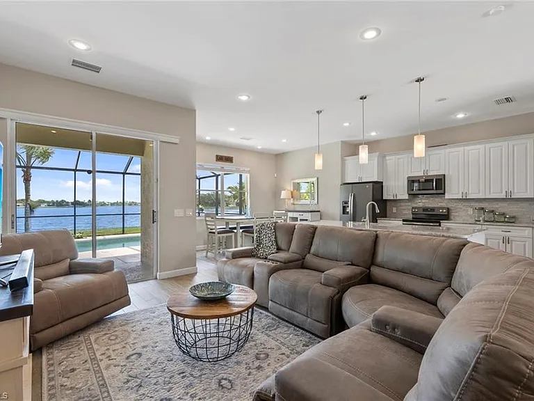 2970 Orange Grove Trl — Photo 10