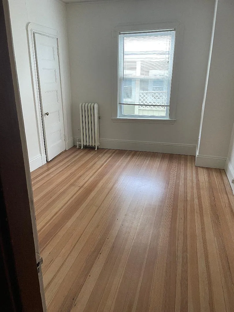 2 bed, $2,500 — Photo 4