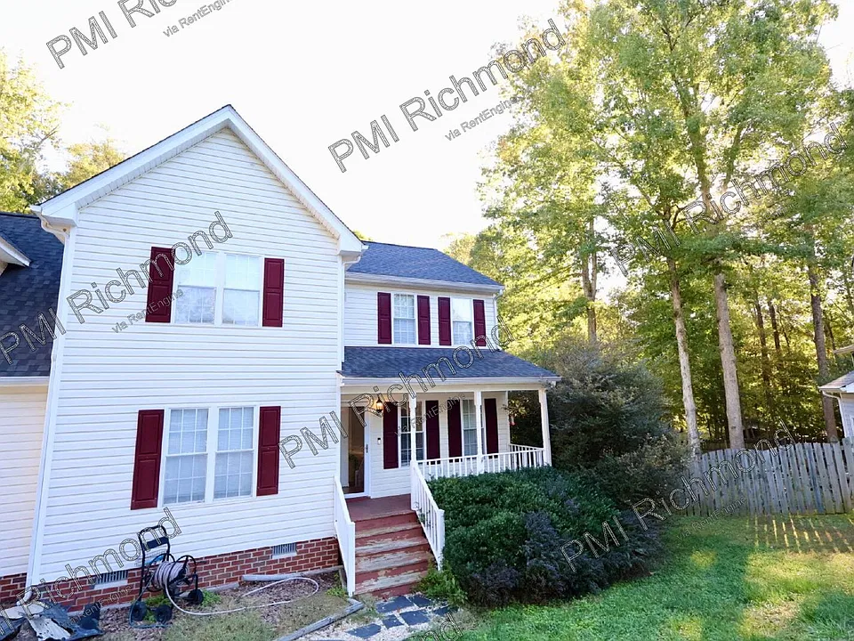 8703 Corcoran Ct
