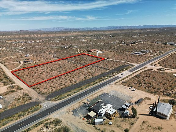 5th image of 111 Perris Lot 202