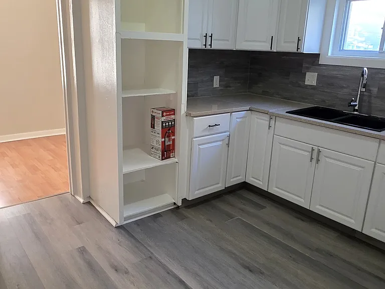 3516 Spaulding Ave — Photo 6