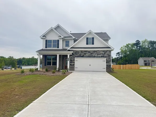 520 Paces Dr, Lithia Springs, GA 30122