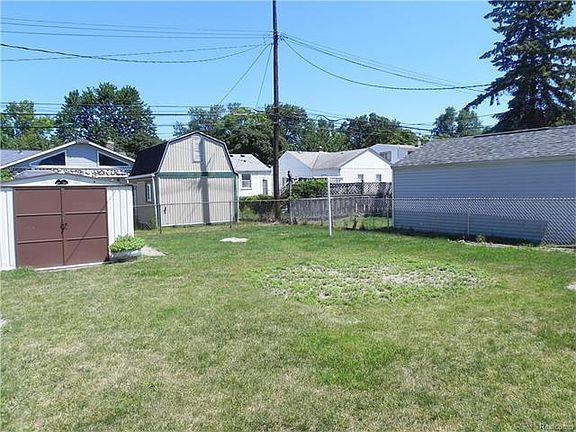3rd image of 1445 E Evelyn Ave