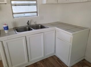 214 E University Dr #1, Weatherford, OK 73096