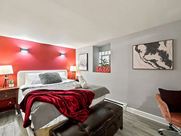 Bedroom