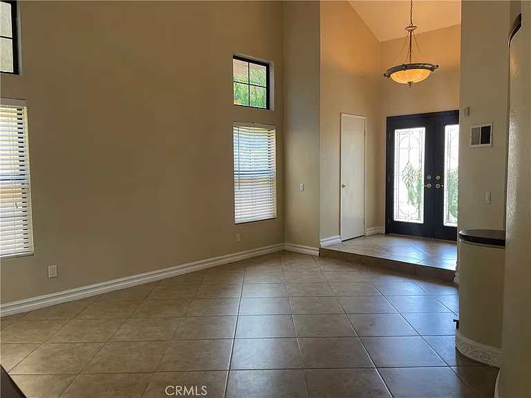 10190 Saddlehill Ter — Photo 7