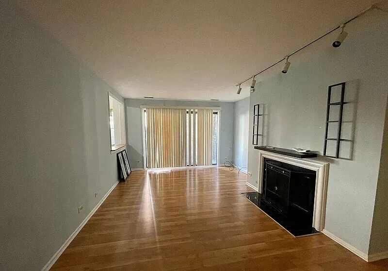 1 bed, 1.0 bath, 1000 sqft, $1,552 — Photo 3