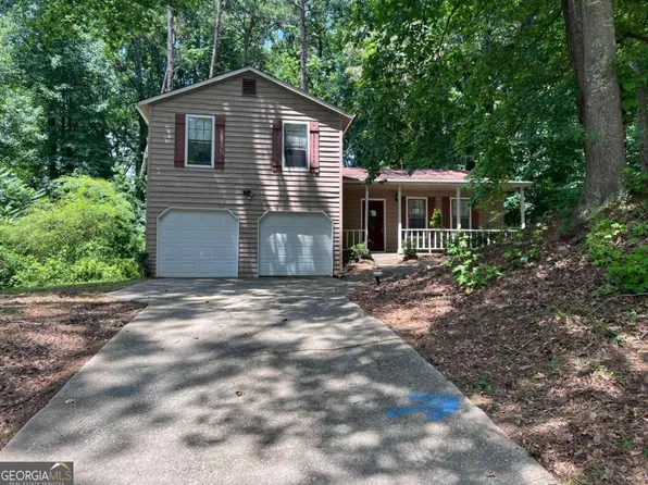 5389 Martins Crossing Rd, Stone Mountain, GA 30088