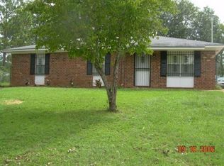 2704 Astoria Dr, Albany, GA 31701