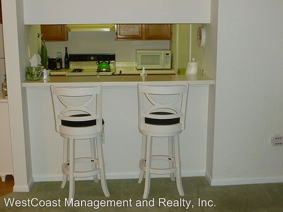 3rd image of 8766 Key Biscayne Dr APT 201