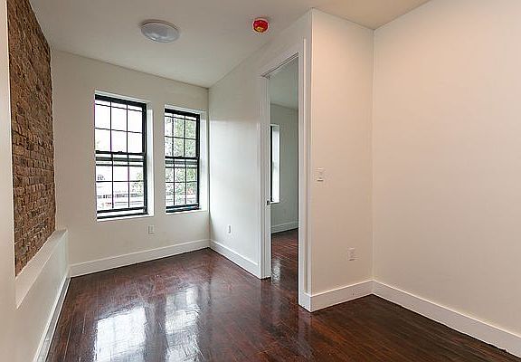 5th image of 1210 Flatbush Ave Floor 1