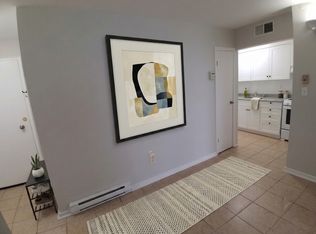 Windsor Tower Apartments, Windsor, ON N9A 1C5