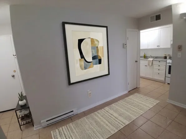 Windsor Tower Apartments