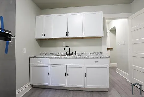 10525 Gooding Ave #UP — Photo 4