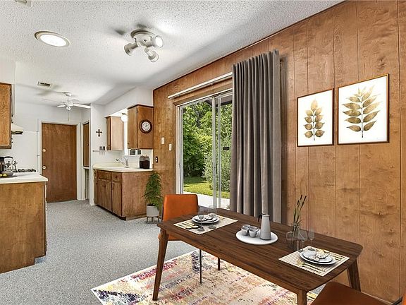 4th image of 804 Emerald Wood Dr