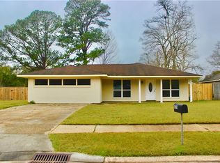 1479 Hermadel Dr, Slidell, LA 70460