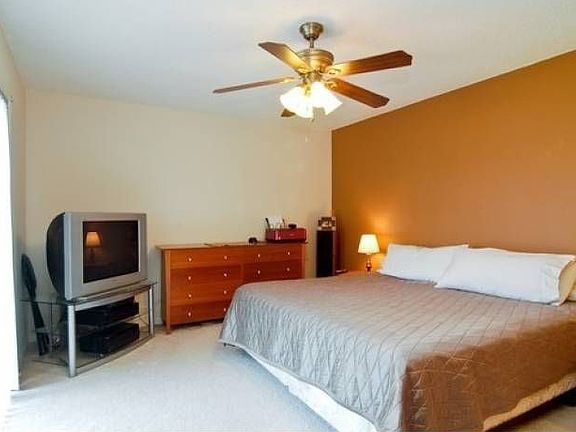 5th image of 15408 E Pond Woods Dr