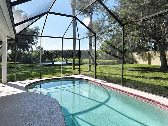 4th image of 8648 Great Meadow Dr