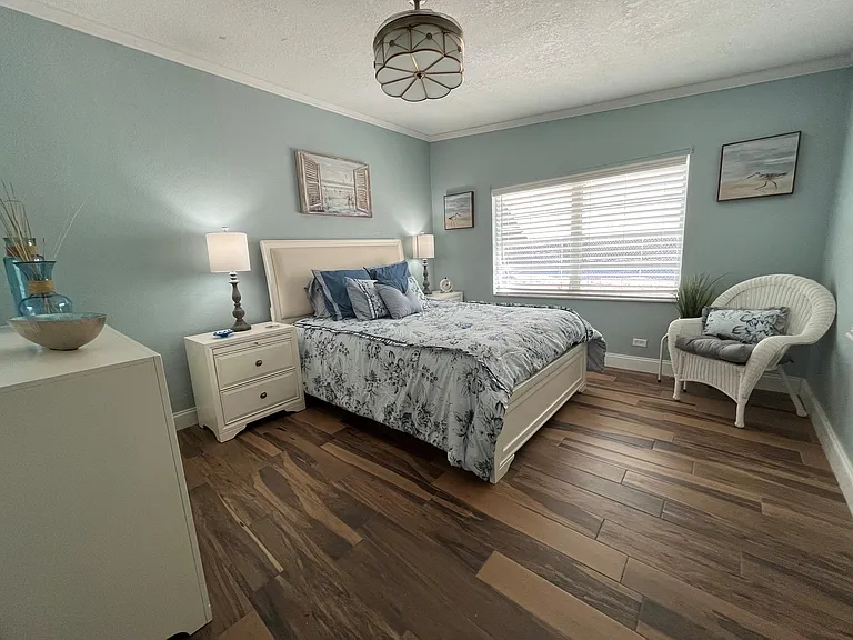 17 Pompano Ave — Photo 16