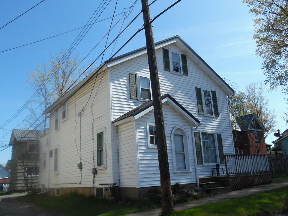 2nd image of 17 S Church St