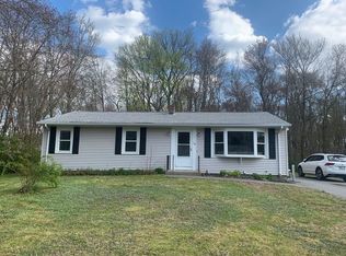 14 Timberlane Rd, New Bedford, MA 02745