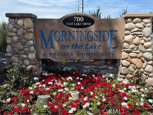 700 E Lake Dr, Orange, CA 92866