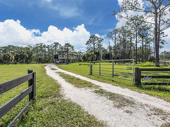 3rd image of 9425 Myakka Dr
